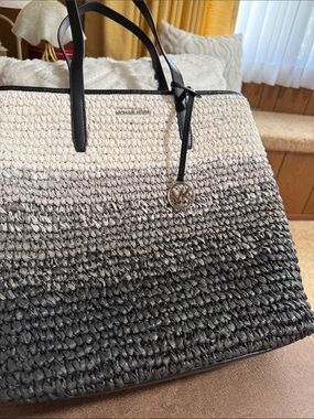 Michael Kors Tote